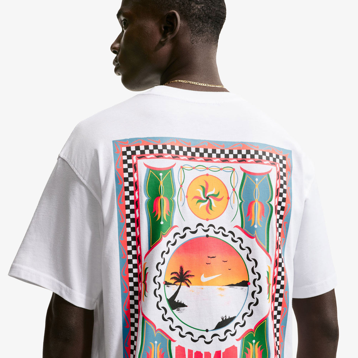 Nike Sportswear Palm Tree Erkek Beyaz T-shirt
