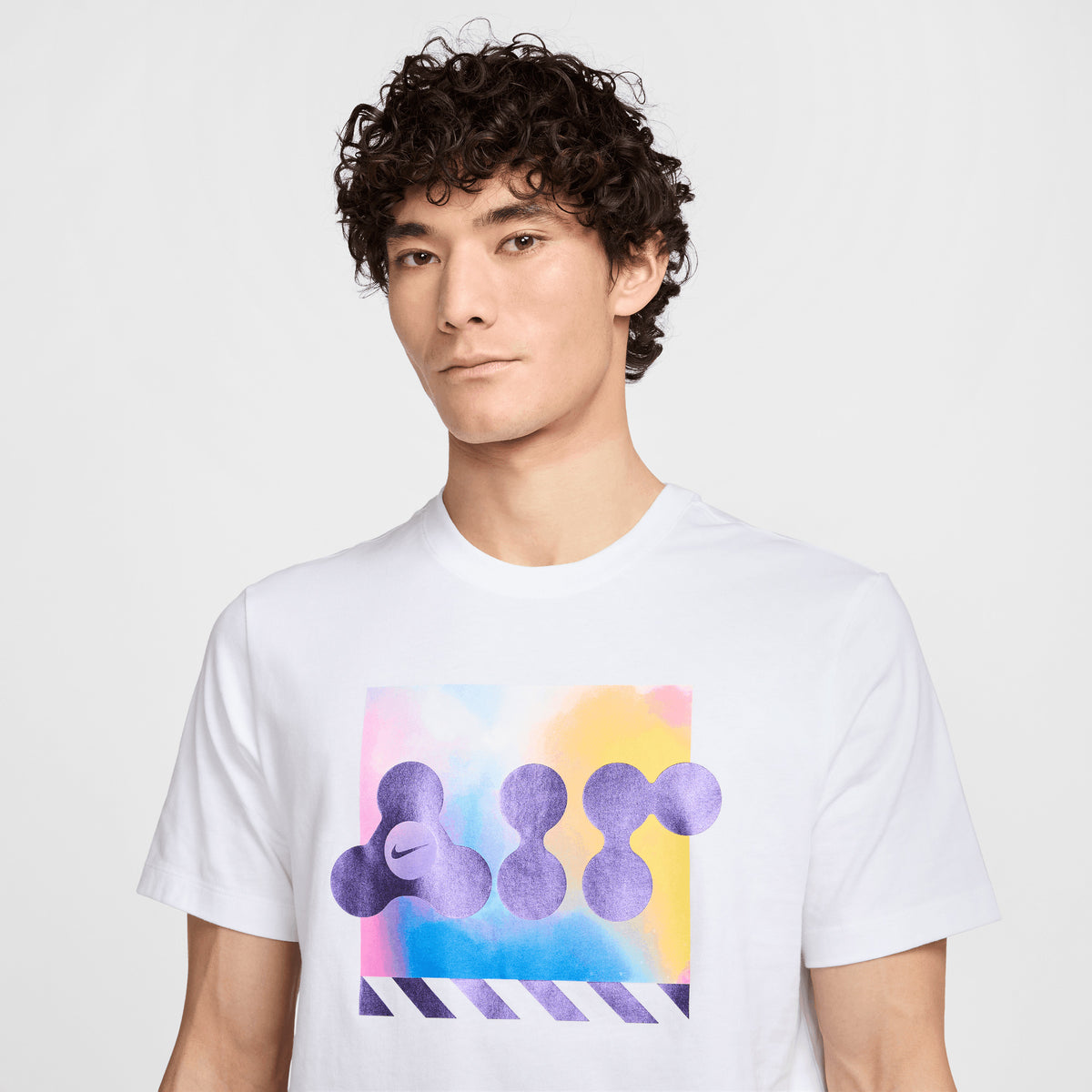Nike Oc Cosmic Erkek Beyaz T-shirt
