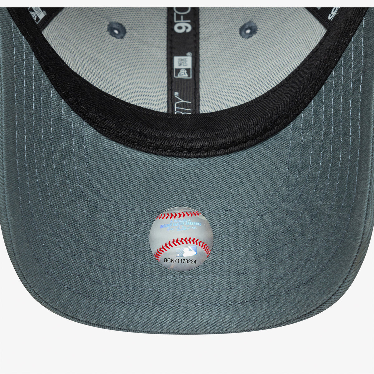 New Era New York Yankees Mlb League Essential Çocuk Gri Şapka