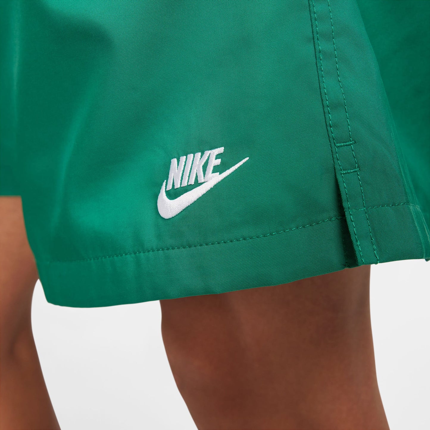 Nike Club Erkek Yeşil Şort