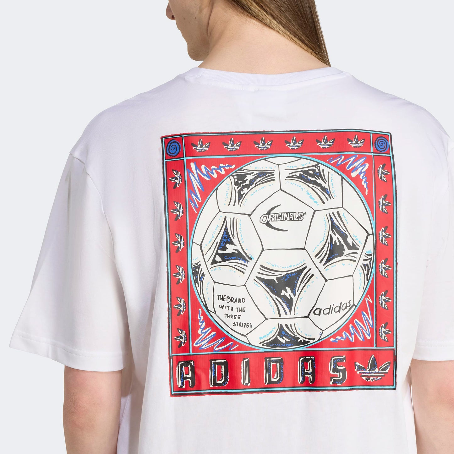 Adidas Graphic Erkek Beyaz T-shirt