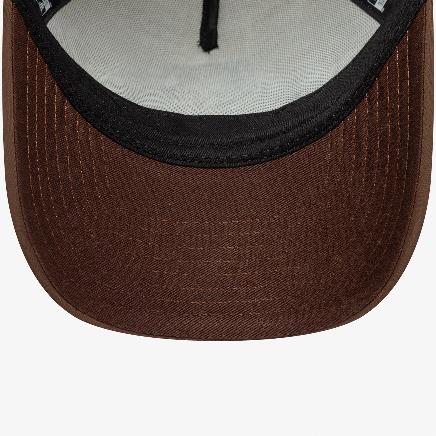 New Era Trucker Unisex Bej Şapka