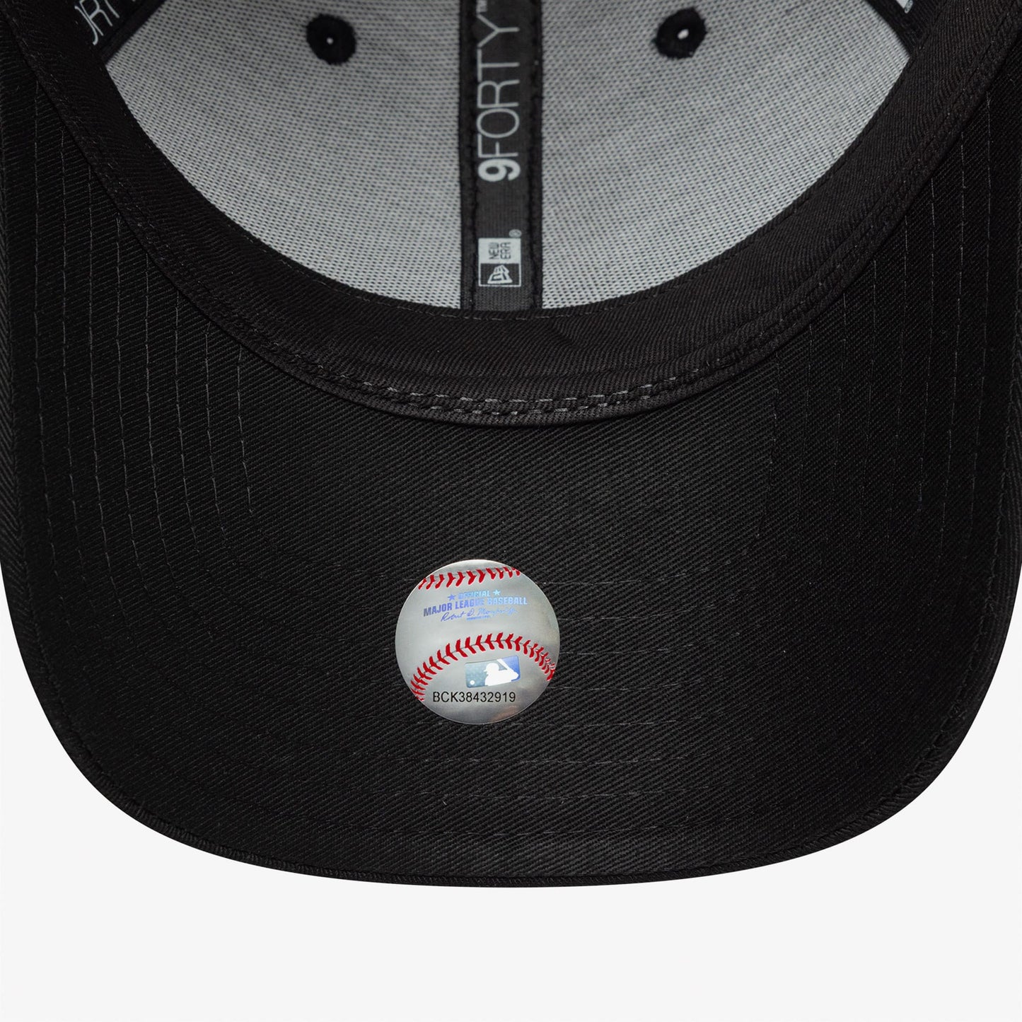 New Era Metallic 9forty Neyyan Unisex Siyah Şapka
