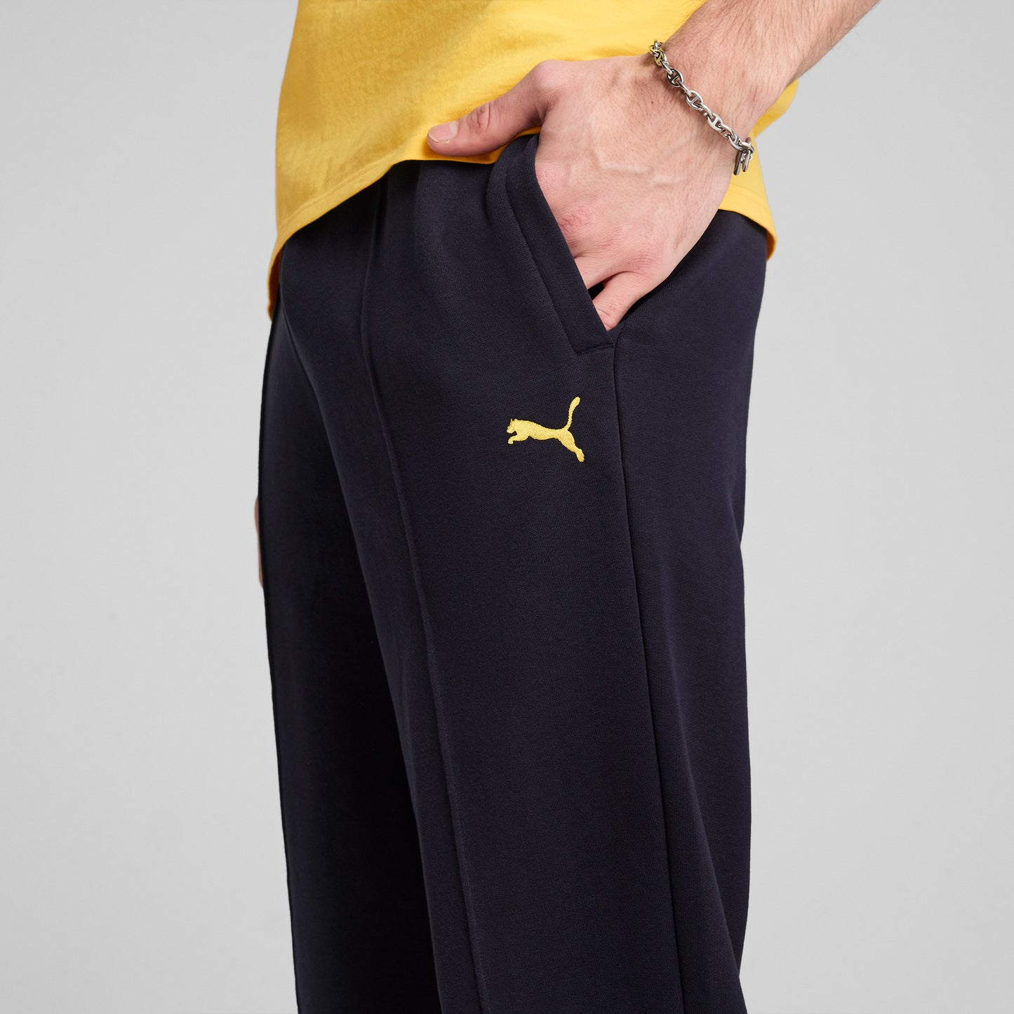 Puma Wardrobe Essentials Erkek Lacivert Eşofman Altı