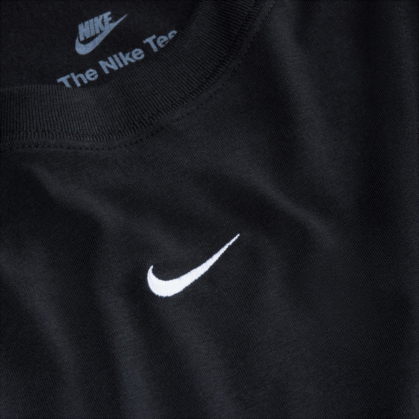 Nike Sportswear Chill Knit Kadın Siyah T-shirt