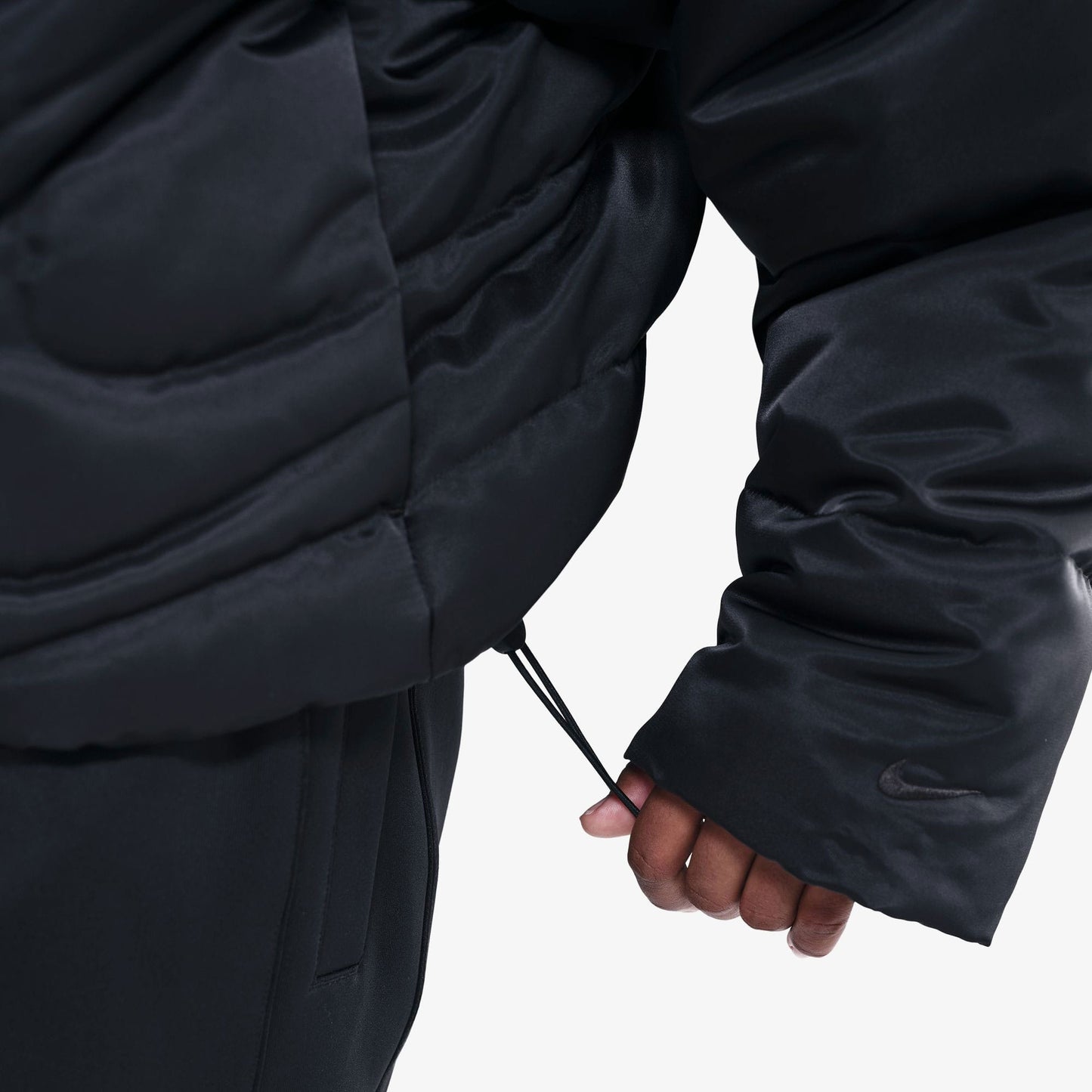 Nike Sportswear Swoosh Series Therma-fit Puffer Kadın Siyah Mont