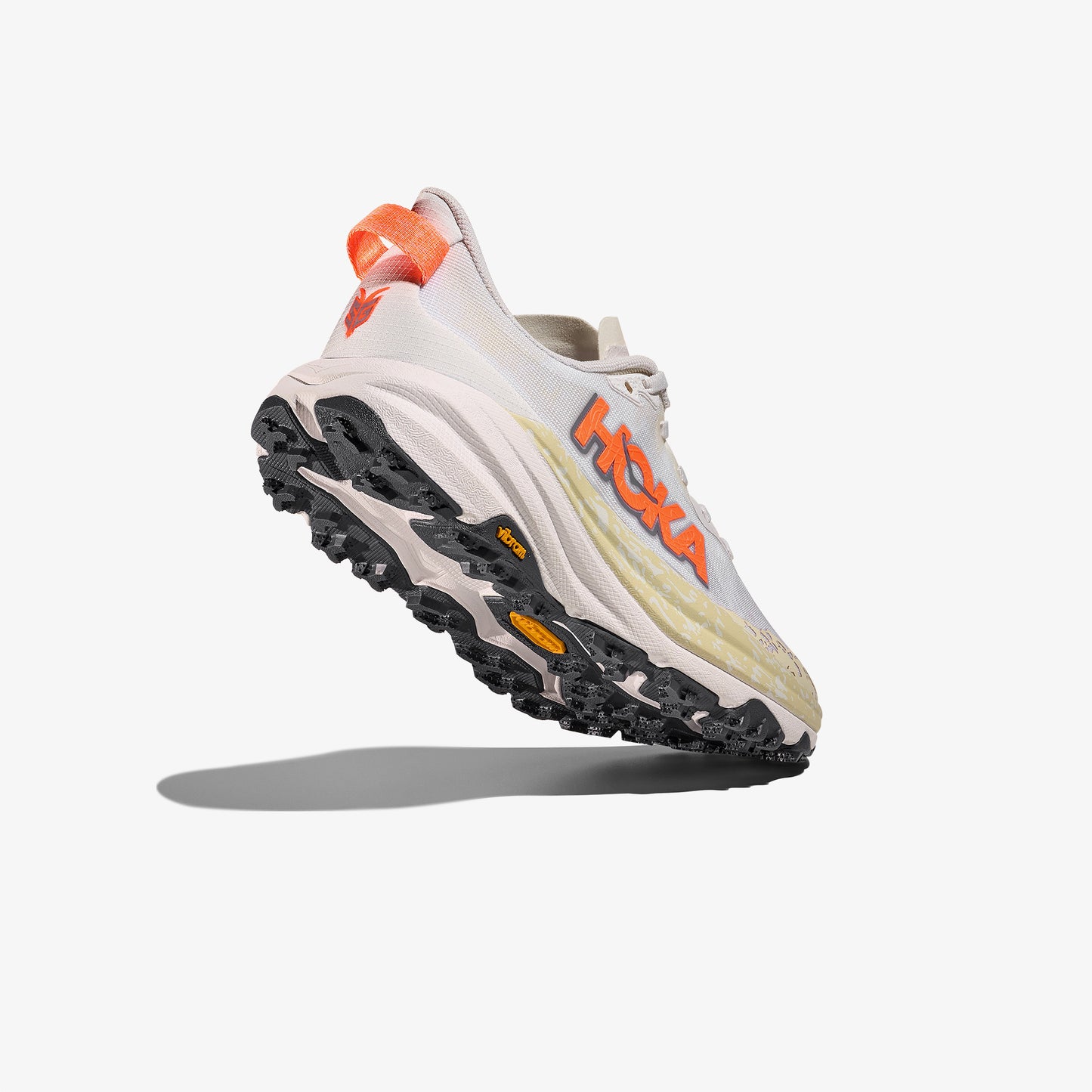 Hoka speedgoat 6 Kadın Beyaz Koşu Ayakkabısı