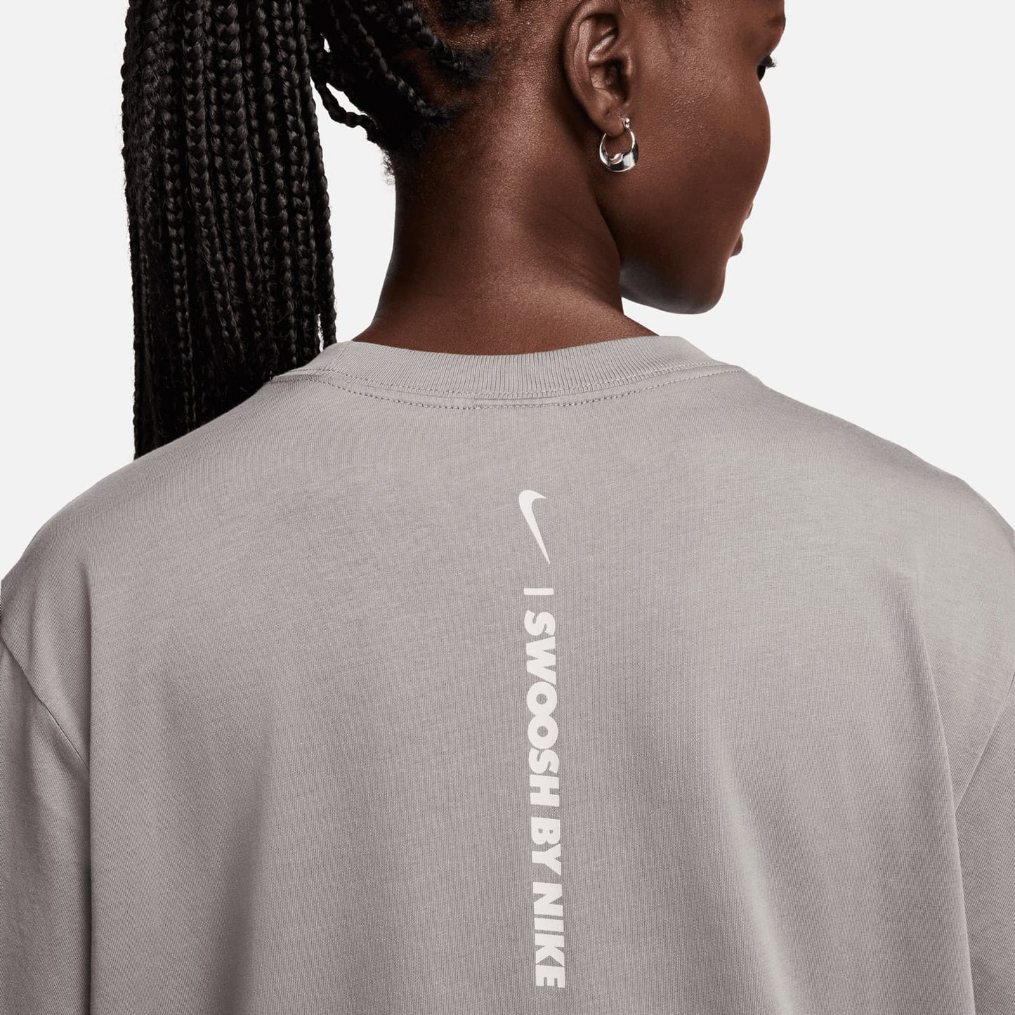 Nike Sportswear Kadın Gri T-shirt