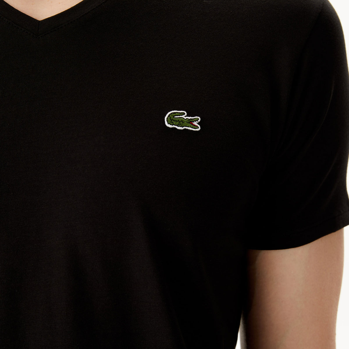 Lacoste Erkek Slim Fit V Yaka Siyah T-shirt