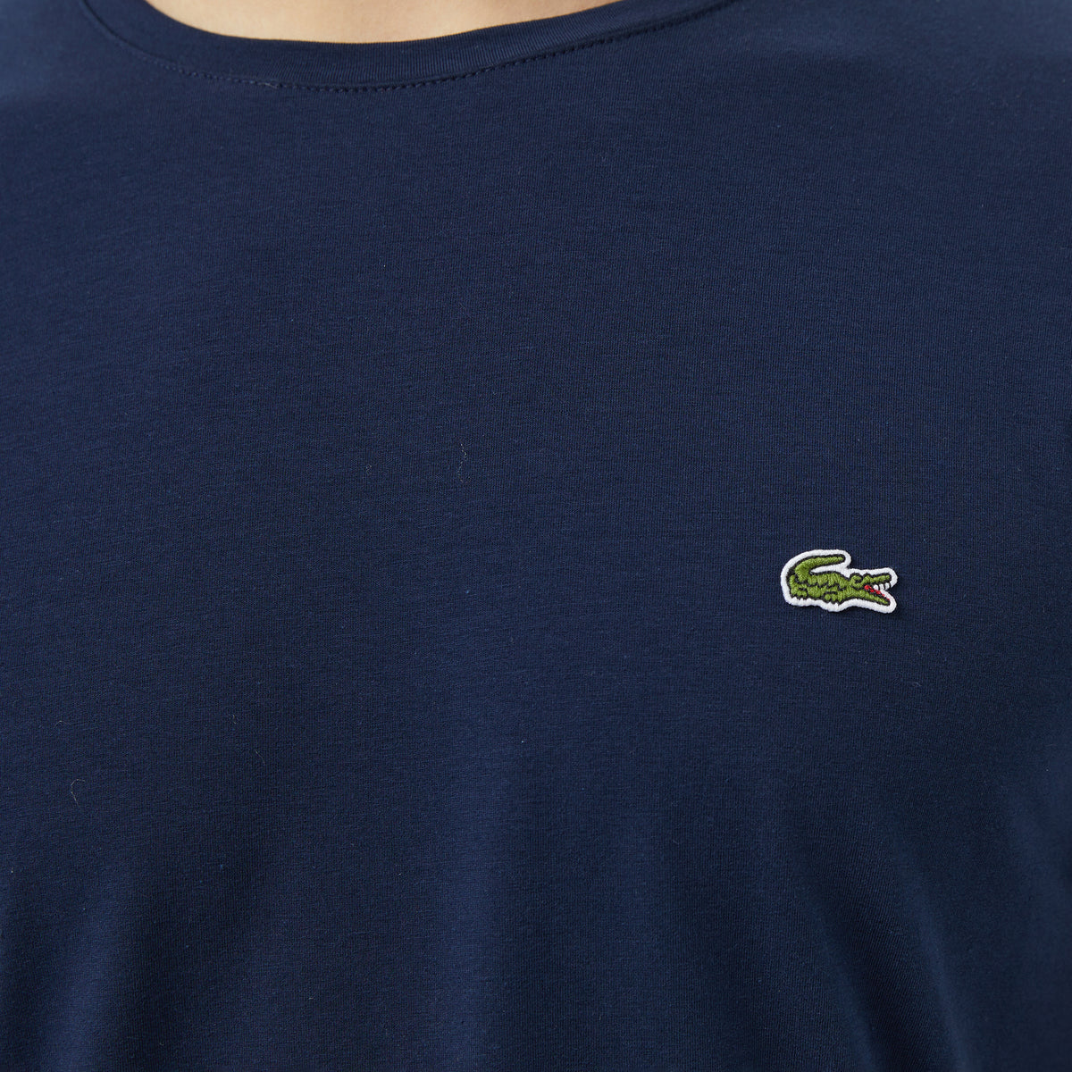 Lacoste Erkek Slim Fit Bisiklet Yaka Lacivert T-shirt