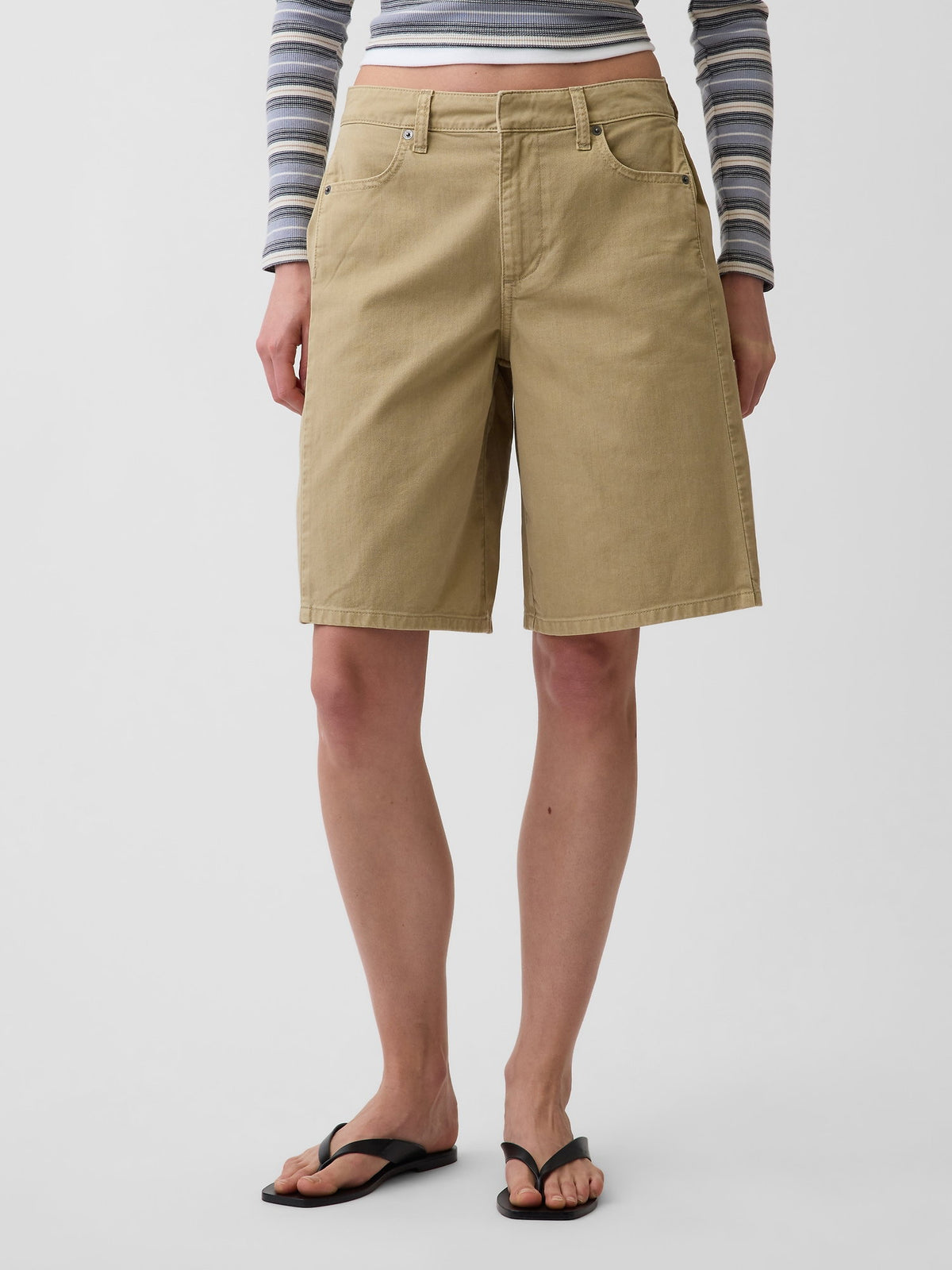 Bej Mid Rise Twill Side-pleat Şort