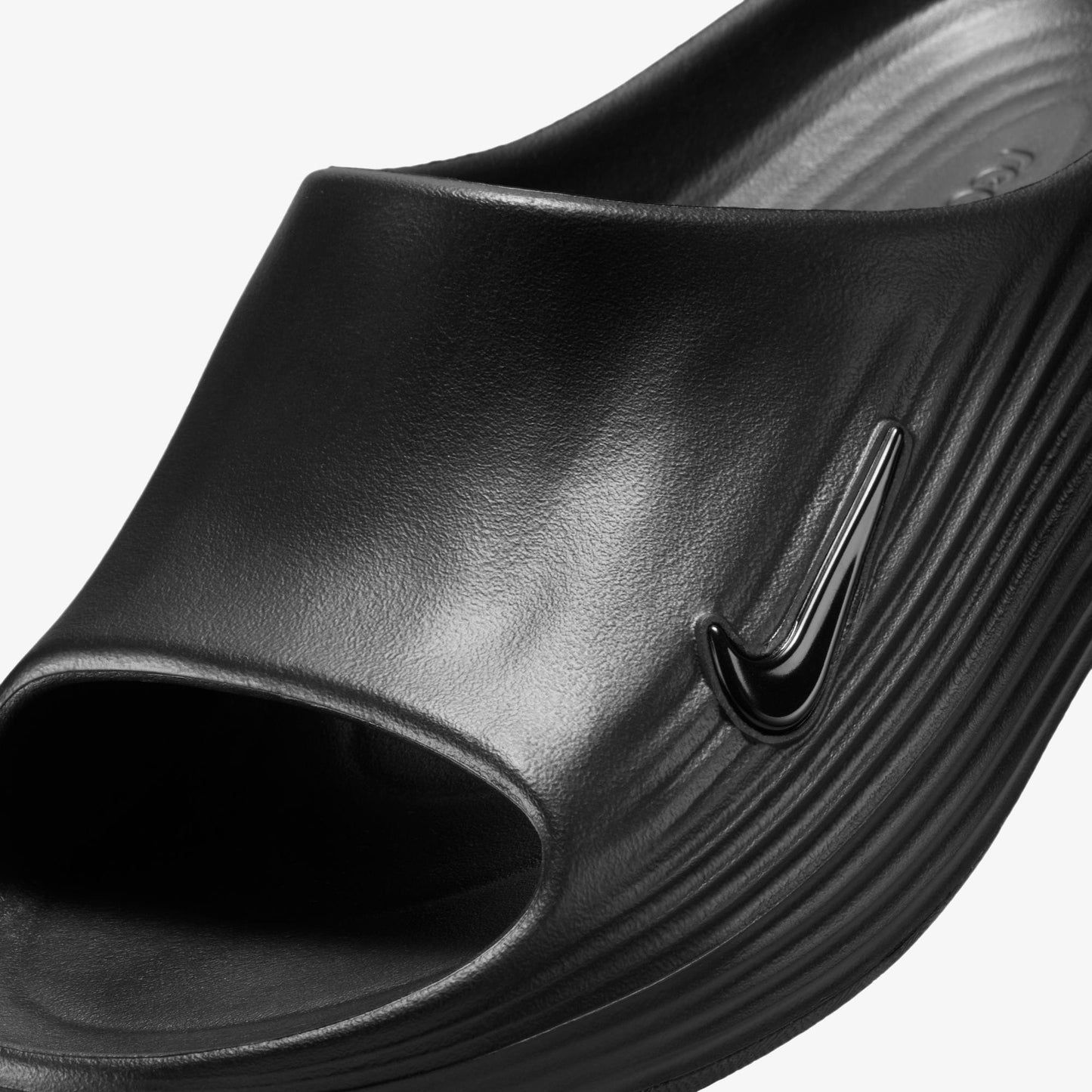 Nike Reactx Rejuven 8 Kadın Siyah Terlik