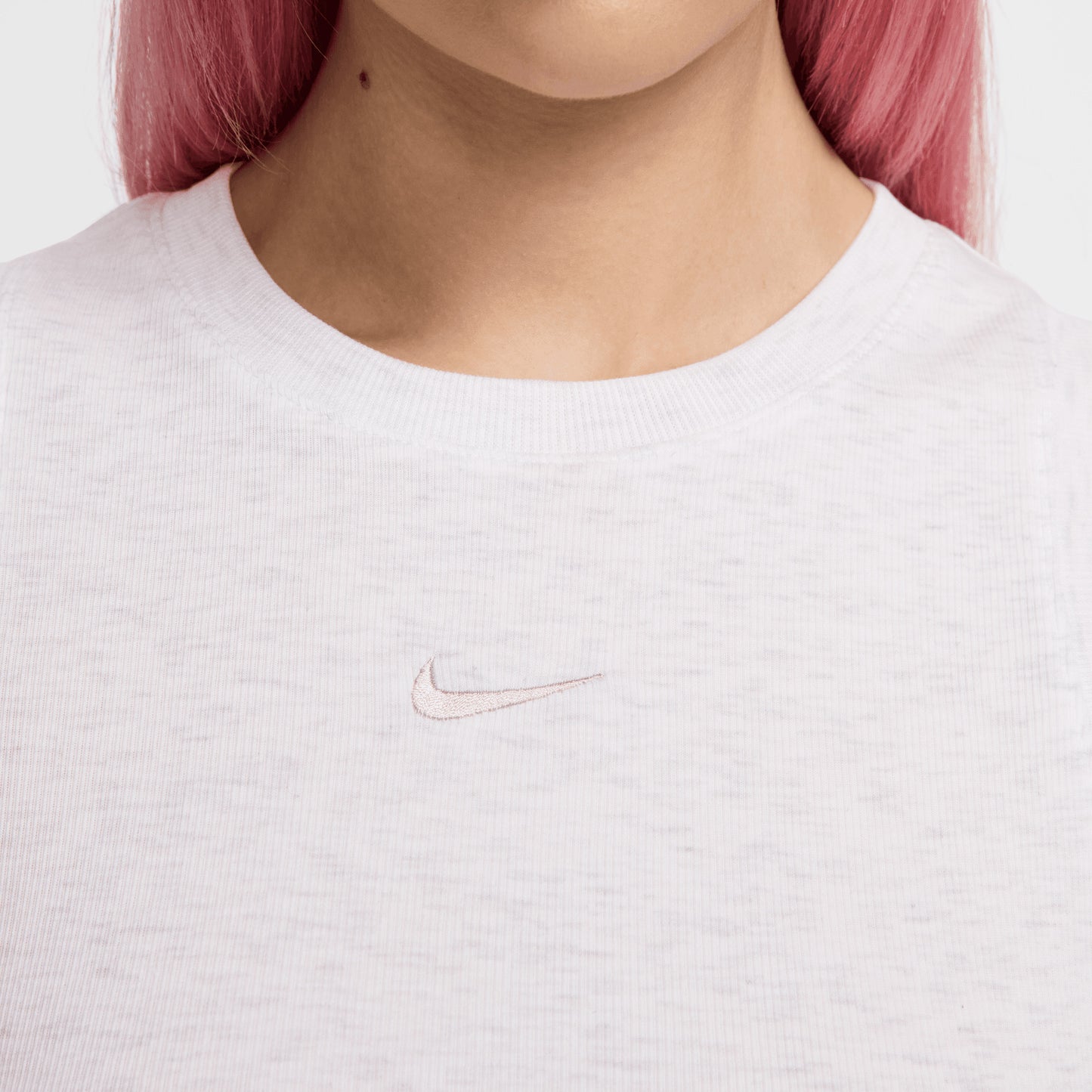 Nike Sportswear Essentials Cropped Kadın Beyaz Atlet