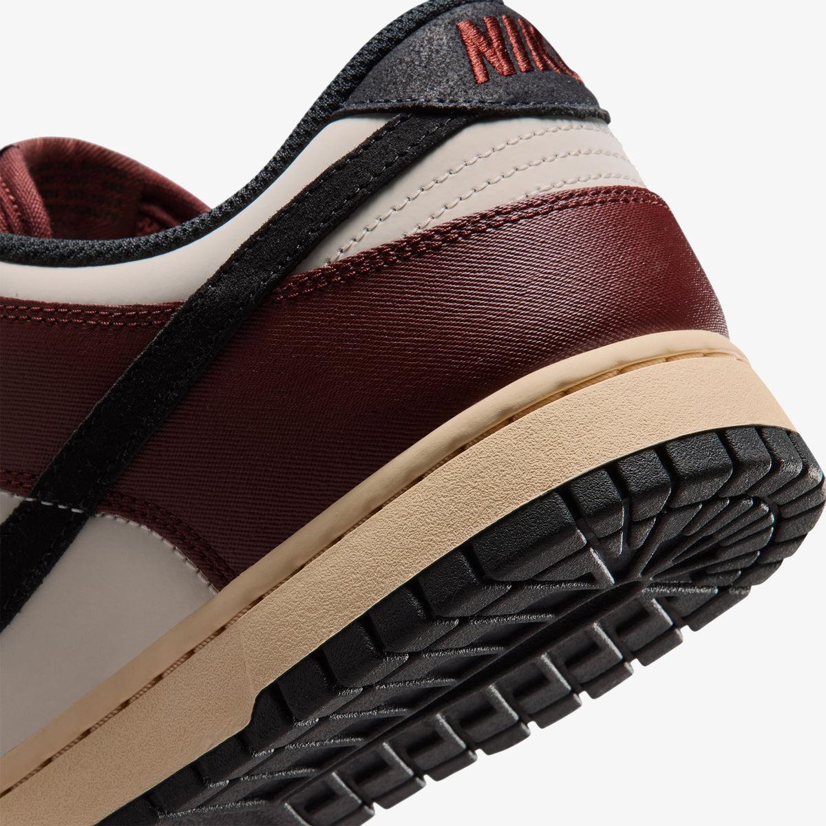 Nike Dunk Low Retro Erkek Kahverengi Spor Ayakkabı