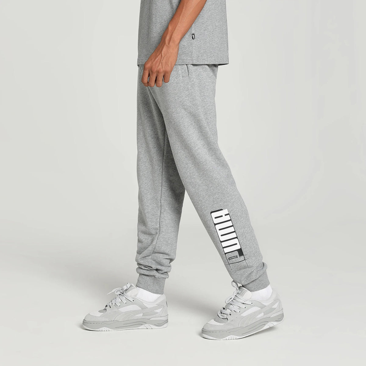 Puma Essentials Logo Erkek Gri Eşofman Altı