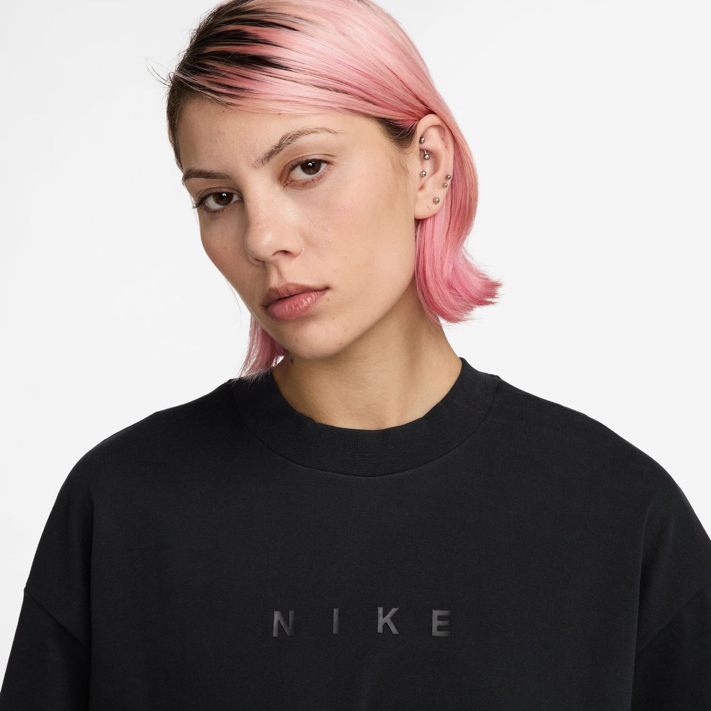 Nike Sportswear Boxy Kadın Siyah T-shirt