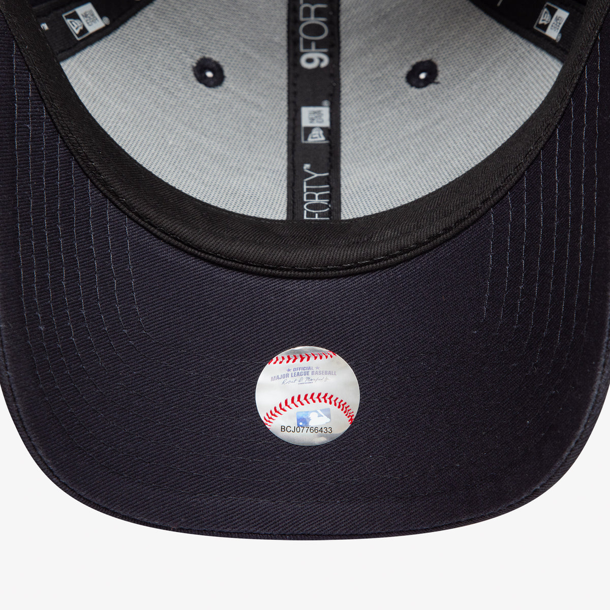 New Era World Side Patch 9forty Neyyan Unisex Lacivert Şapka