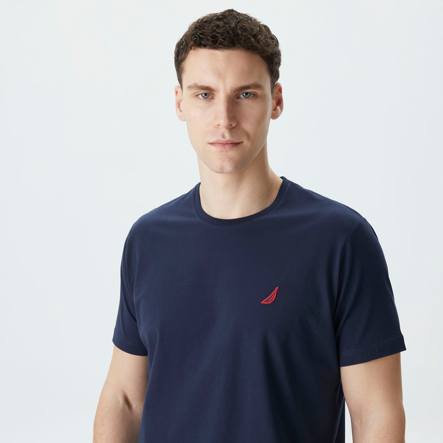 Nautica Erkek Lacivert Standart Fit T-shirt