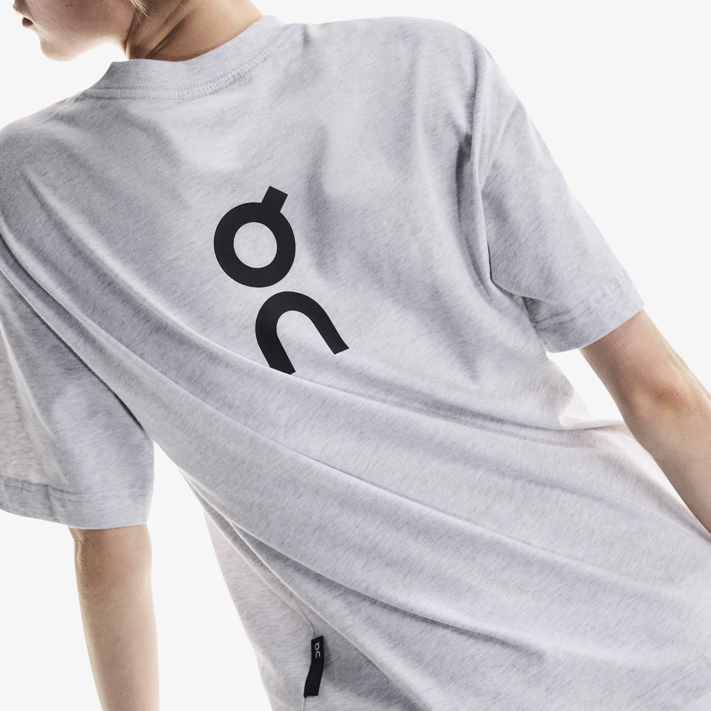 On Club Kadın Gri T-shirt