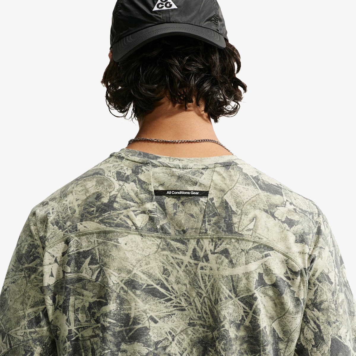 Nike Acg Dfadv Solar Chase Erkek Yeşil T-shirt