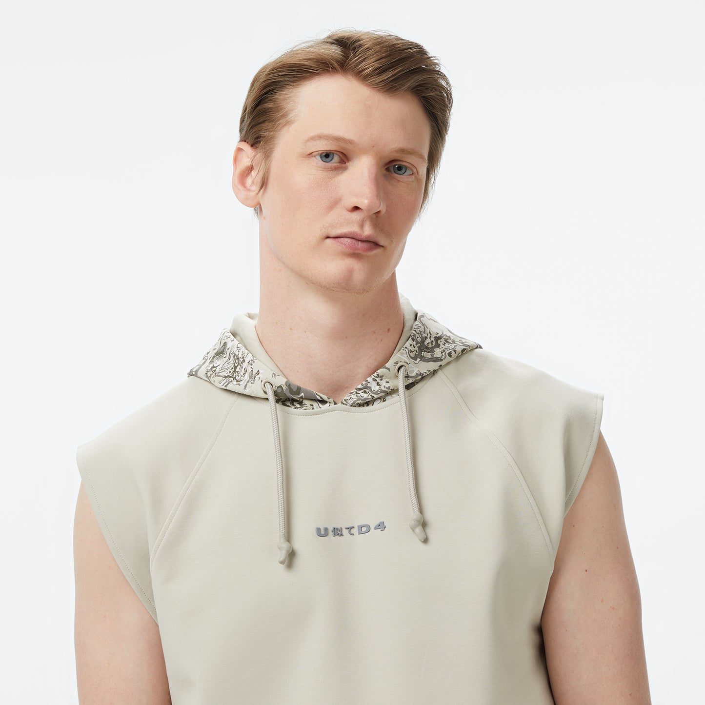 United4 Comfort Fit Erkek Krem Sweatshirt