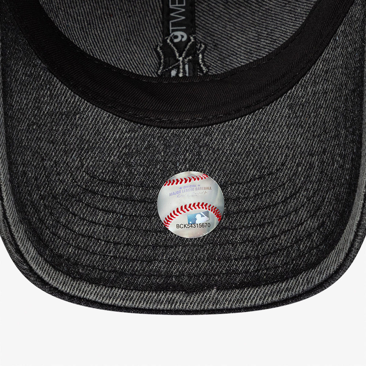 New Era New York Yankees Denim 9twenty Kadın Siyah Şapka