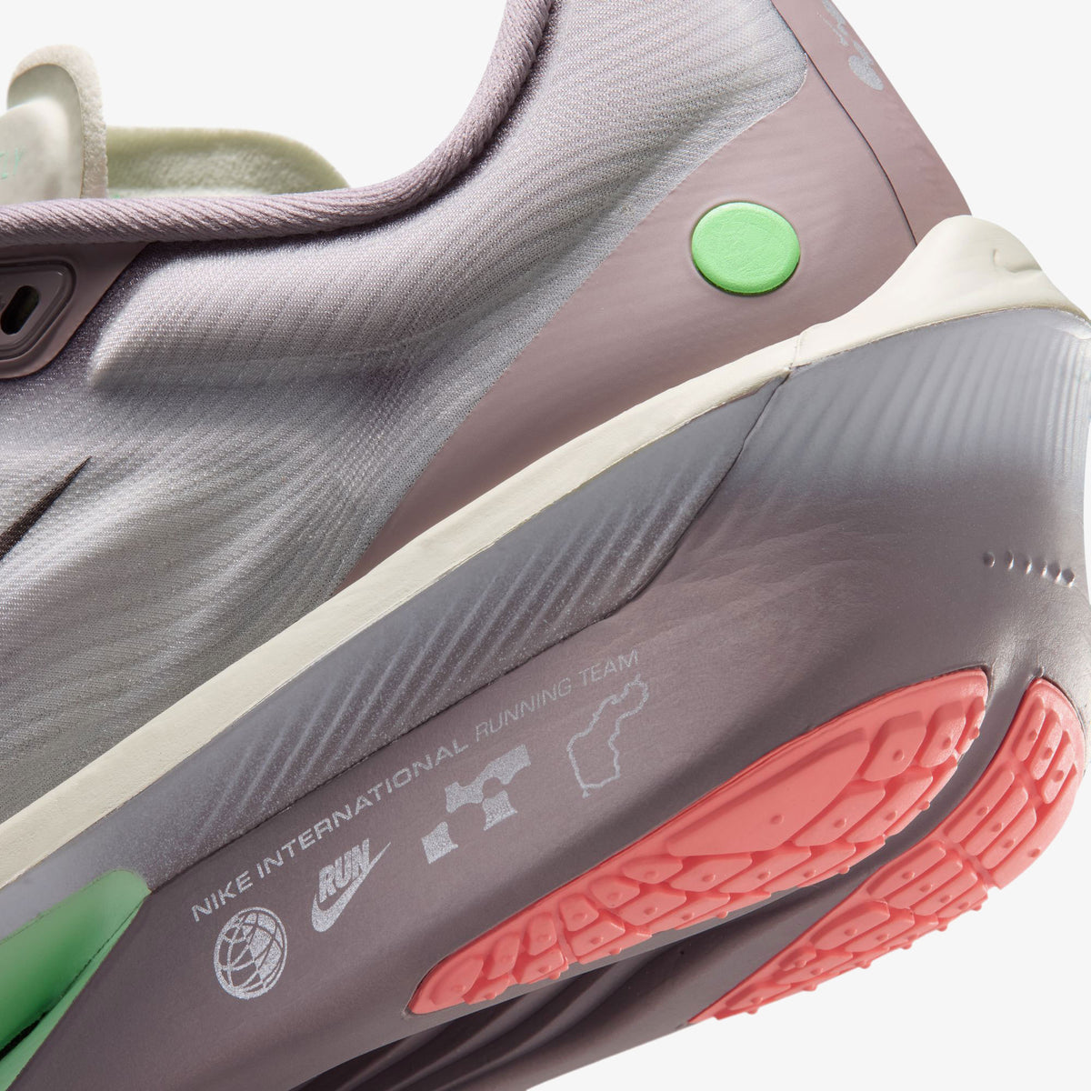 Nike Zoom Fly 6 Kadın Pembe Spor Ayakkabı