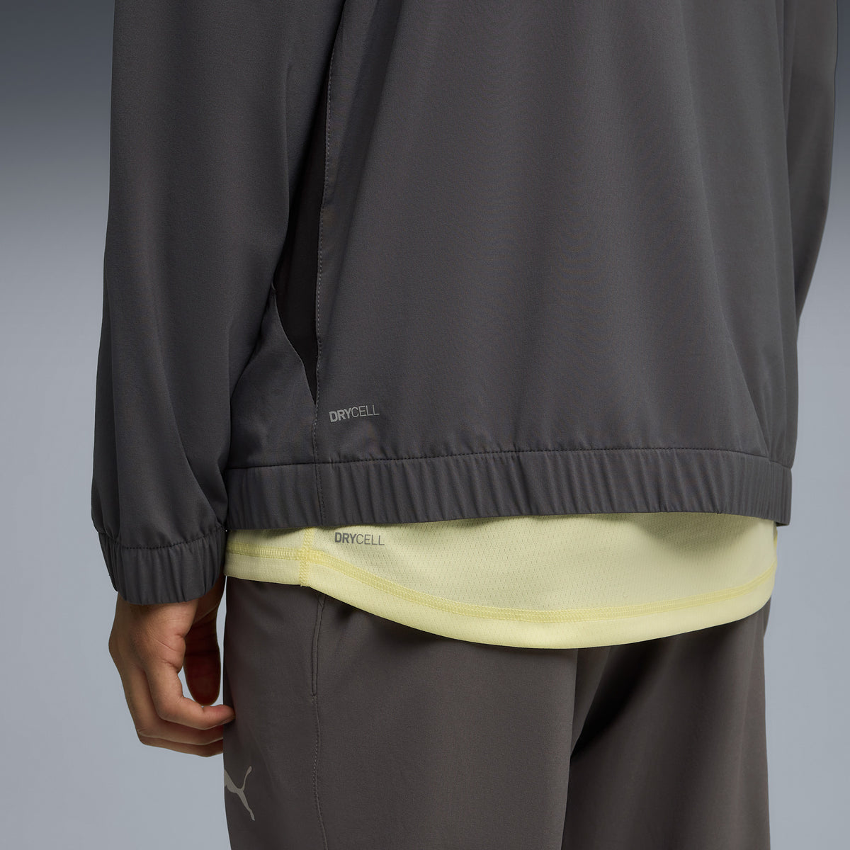Puma Run Velocity Woven Erkek Gri Koşu Ceketi