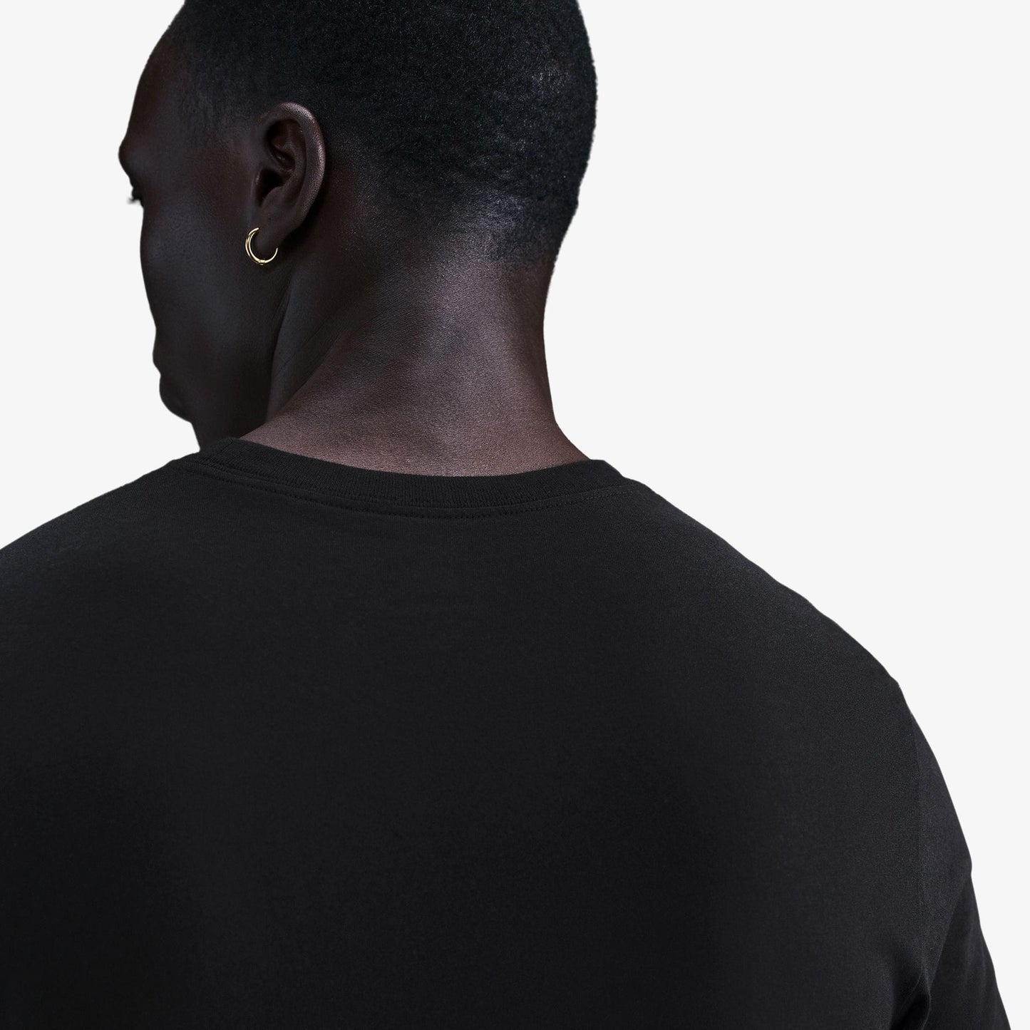 Nike Sportswear Club Erkek Siyah T-shirt