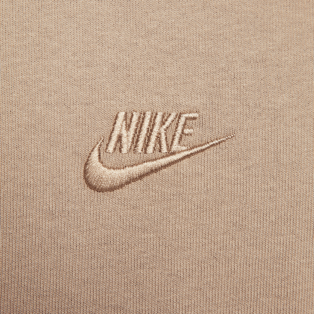 Nike Sportswear Premium Essentials Erkek Kahverengi T-shirt
