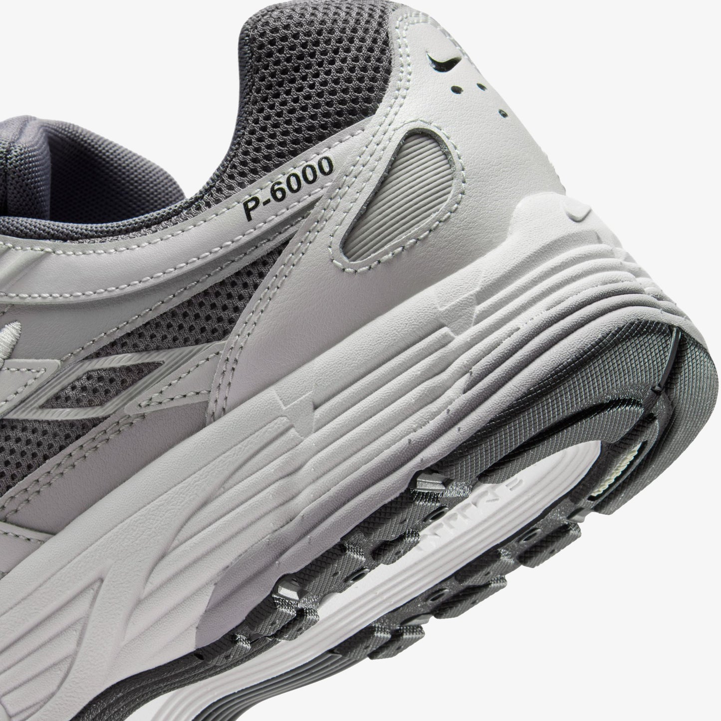 Nike P-6000 Erkek Gri Spor Ayakkabı