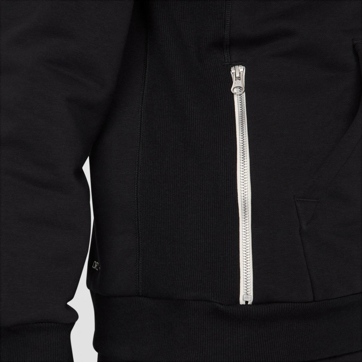 Nike Standard Issue Erkek Siyah Sweatshirt