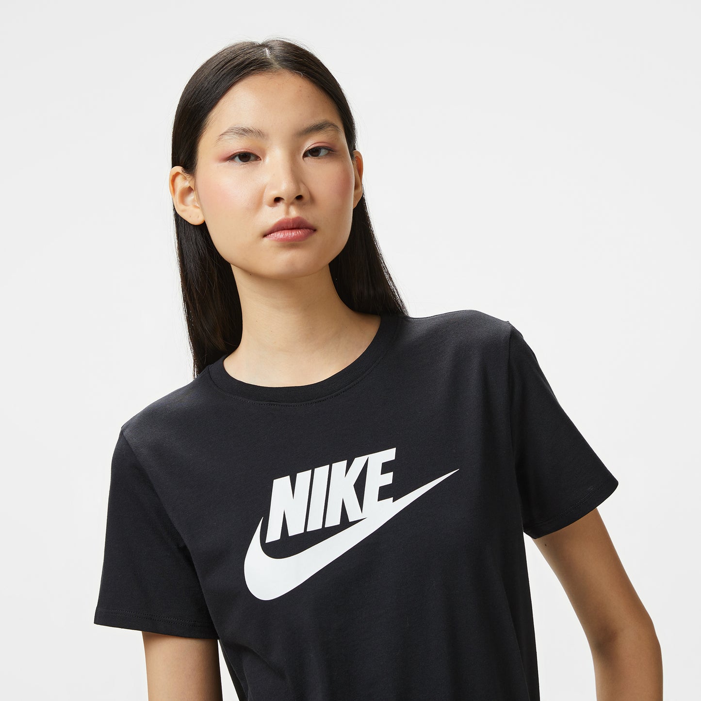 Nike Sportswear Essential Icon Kadın Siyah T-shirt