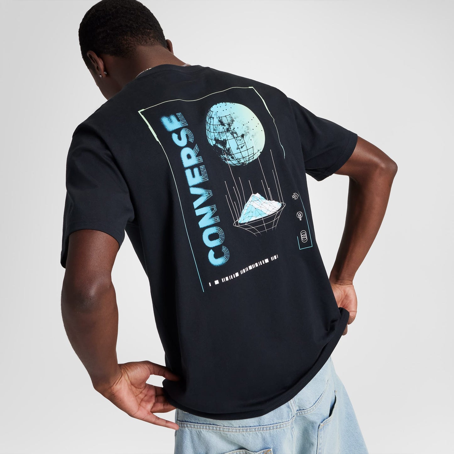 Converse Otherworldly Transmissions Erkek Grafik Baskılı Siyah T-shirt