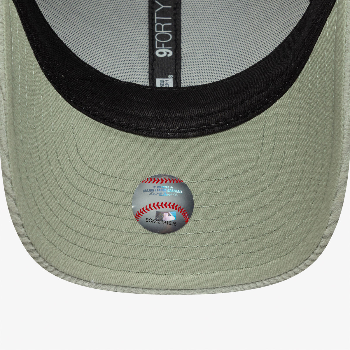 New Era Pastel Cord 9forty Mc Neyyan Kadın Yeşil Şapka