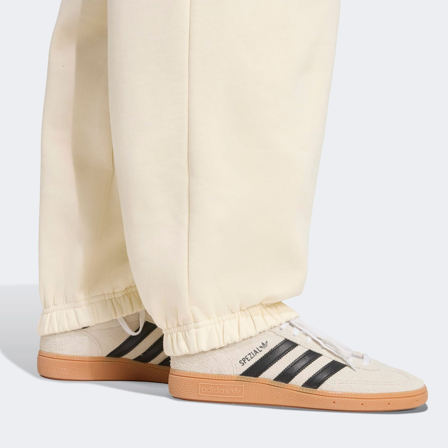 Adidas Essential Linear Jogger Kadın Krem Eşofman Altı