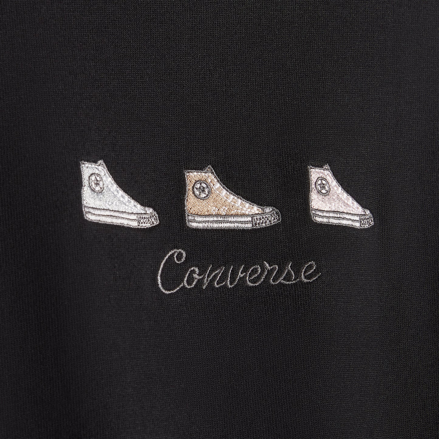 Converse High Tops Kadın Nakışlı Siyah T-shirt