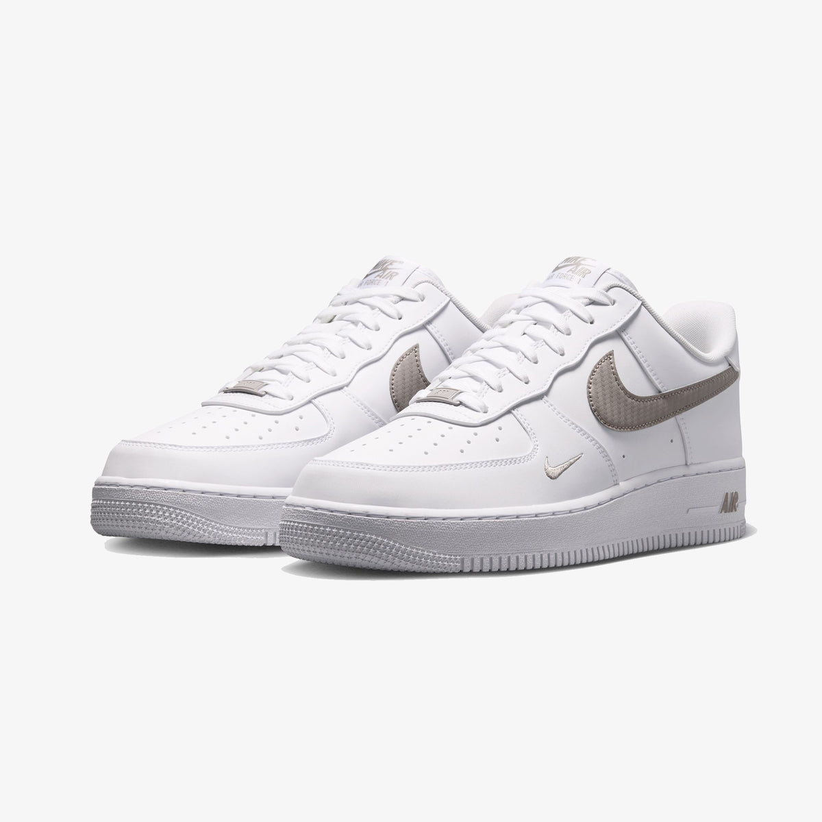 Nike Air Force 1 '07 Erkek Beyaz Spor Ayakkabı