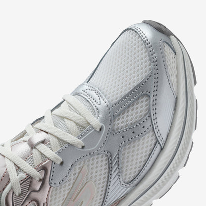 Skechers Go Run Consistent 2.0 Kadın Beyaz Koşu Ayakkabısı