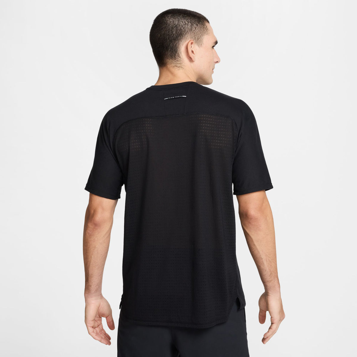 Nike Solar Chase Erkek Siyah Koşu T-shirt