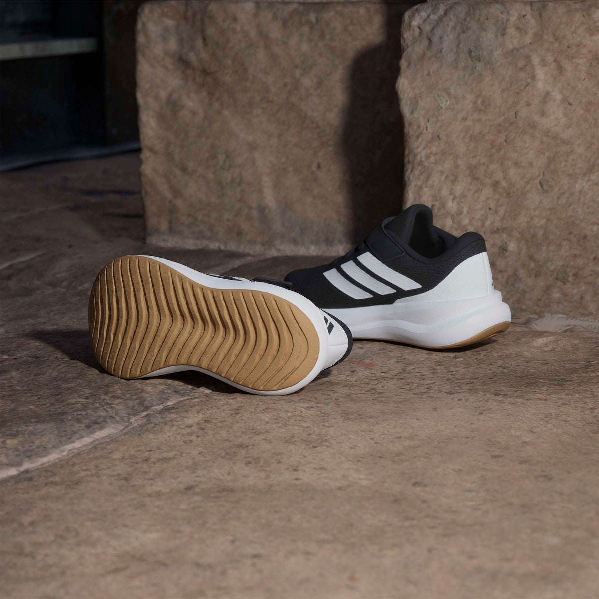 Adidas Runfalcon 6 Elastic Lace Çocuk Siyah Koşu Ayakkabısı