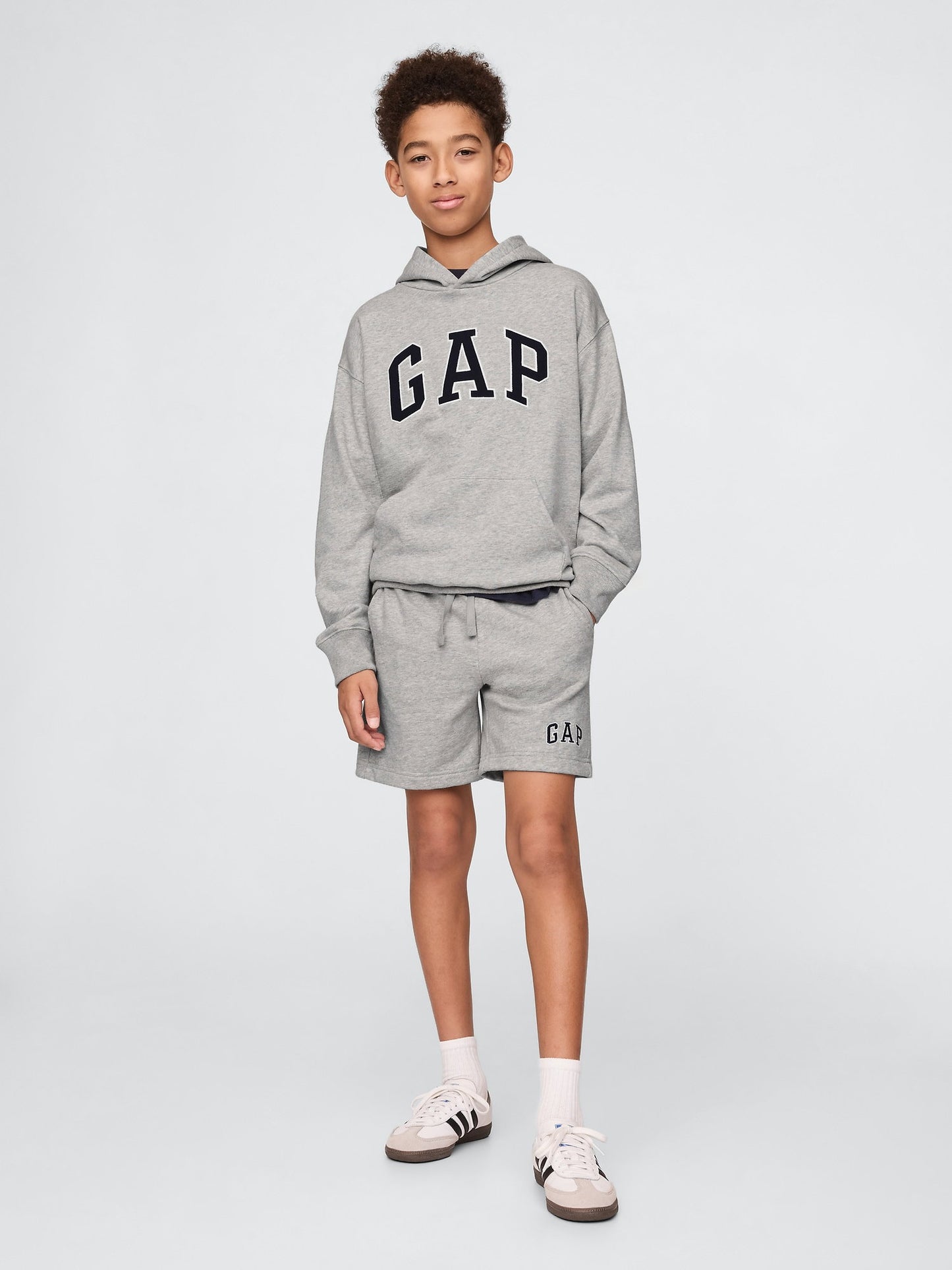 Gri Gap Logo Havlu Kumaş Şort