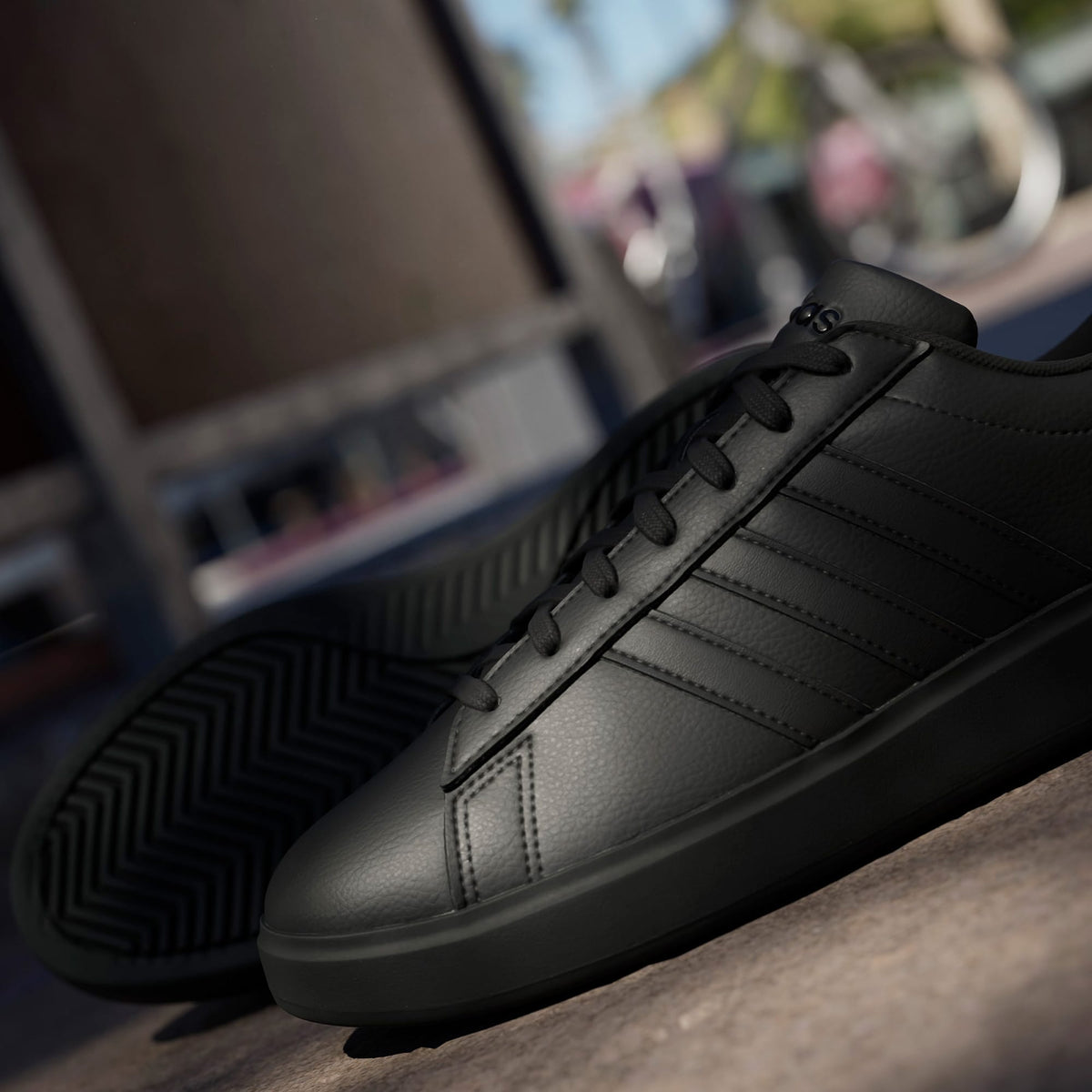 Adidas Grand Court Cloudfoam Comfort Erkek Siyah Spor Ayakkabı