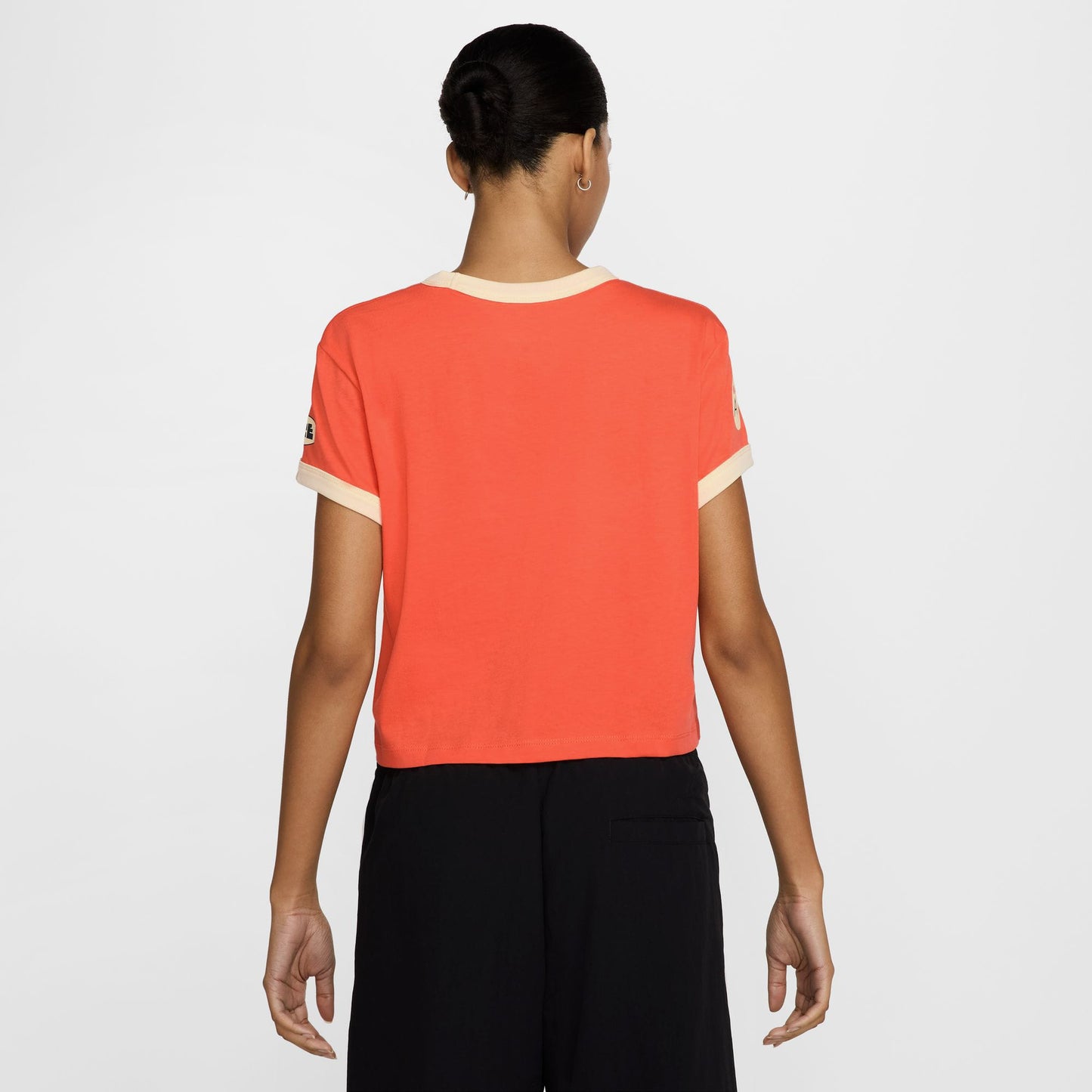 Nike Sportswear Club Kadın Turuncu T-shirt