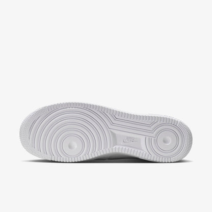 Nike Air Force 1 07' Tech Essentials Erkek Beyaz Sneaker