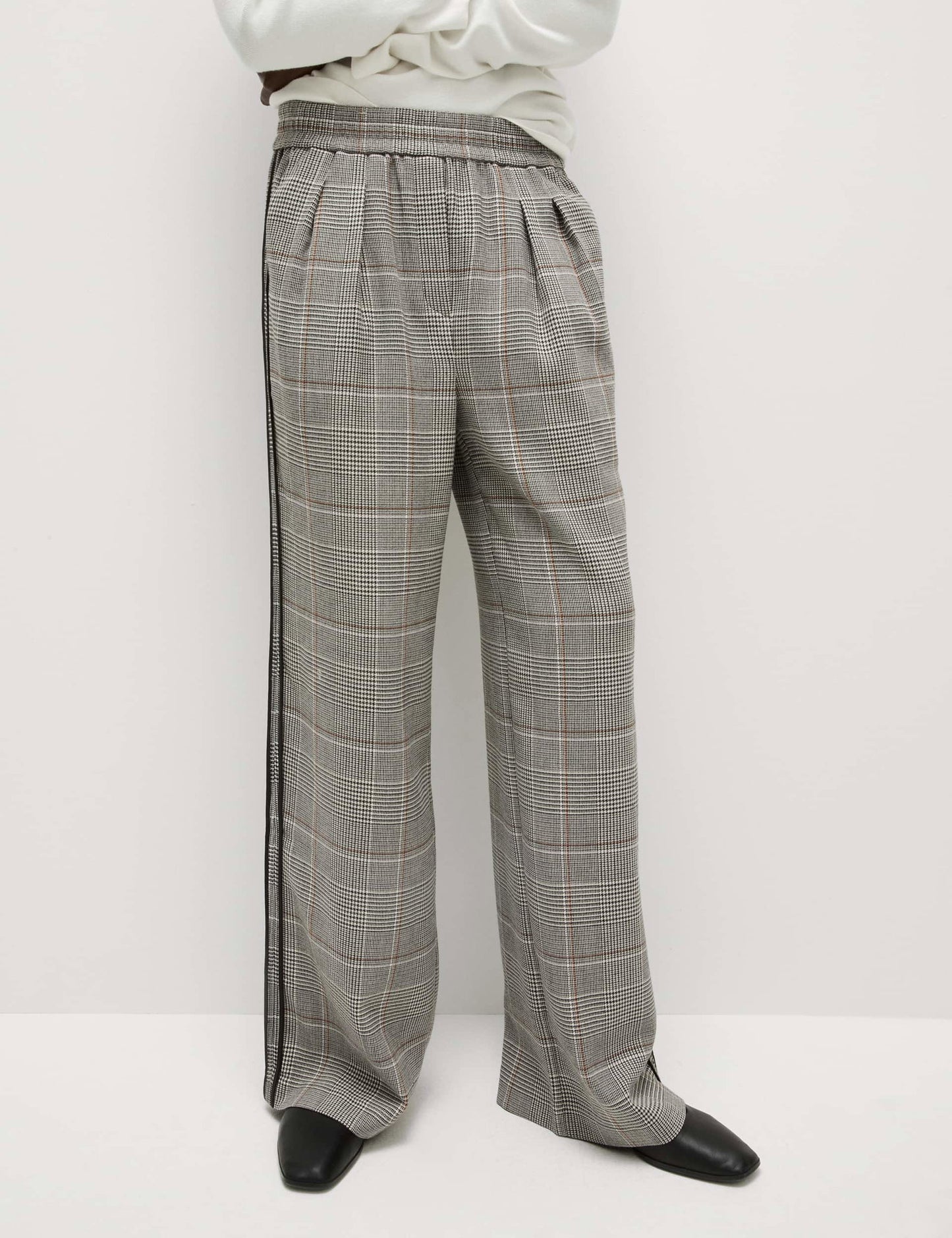 Şerit Detaylı Wide Leg Pantolon