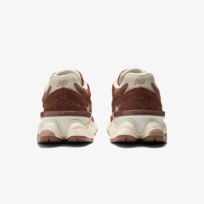 New Balance 9060 Lifestyle Kadın Kahverengi Spor Ayakkabı