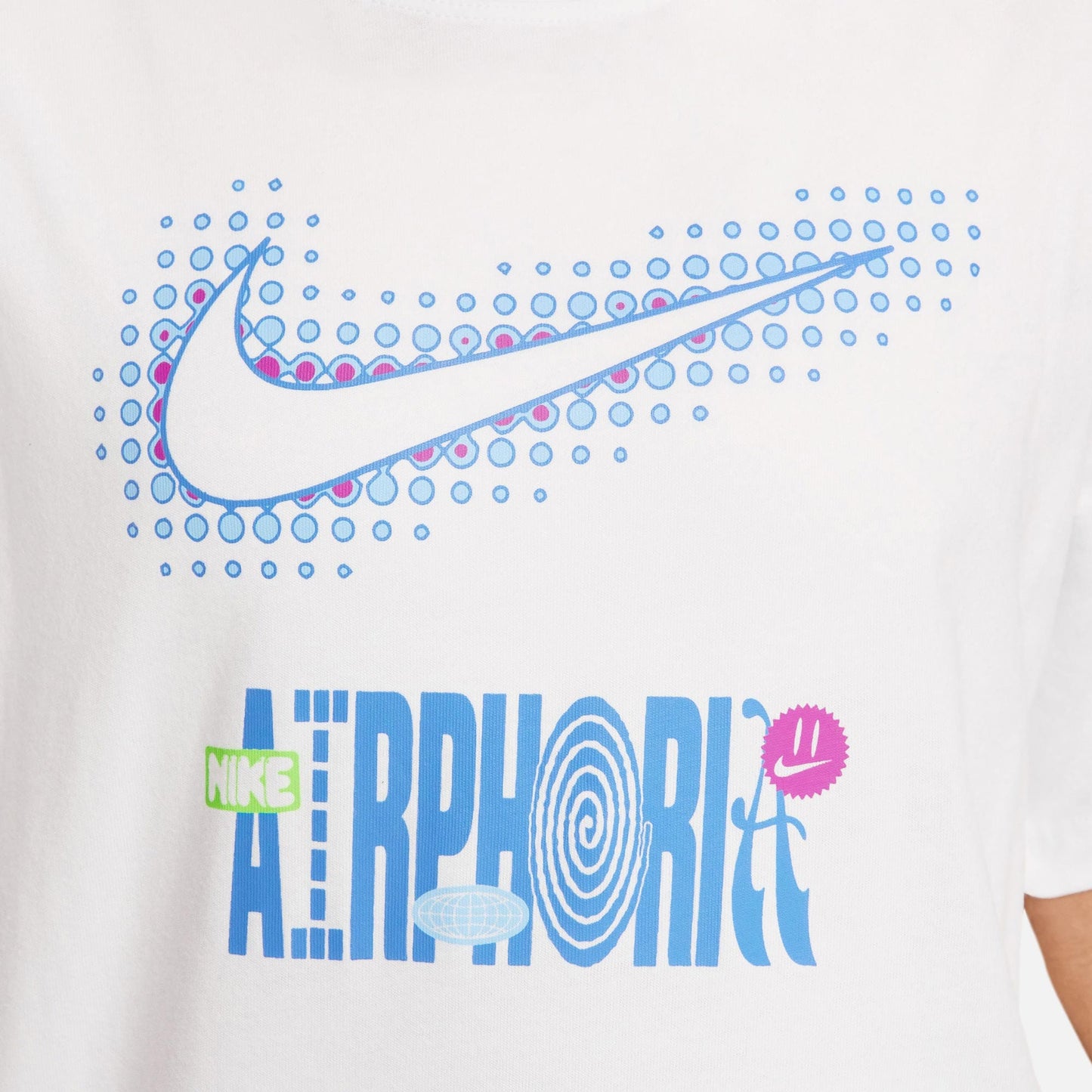 Nike Sportswear Kadın Beyaz T-shirt