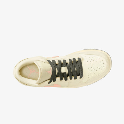 Jordan Air Jordan 1 Low Kadın Beyaz Spor Ayakkabı