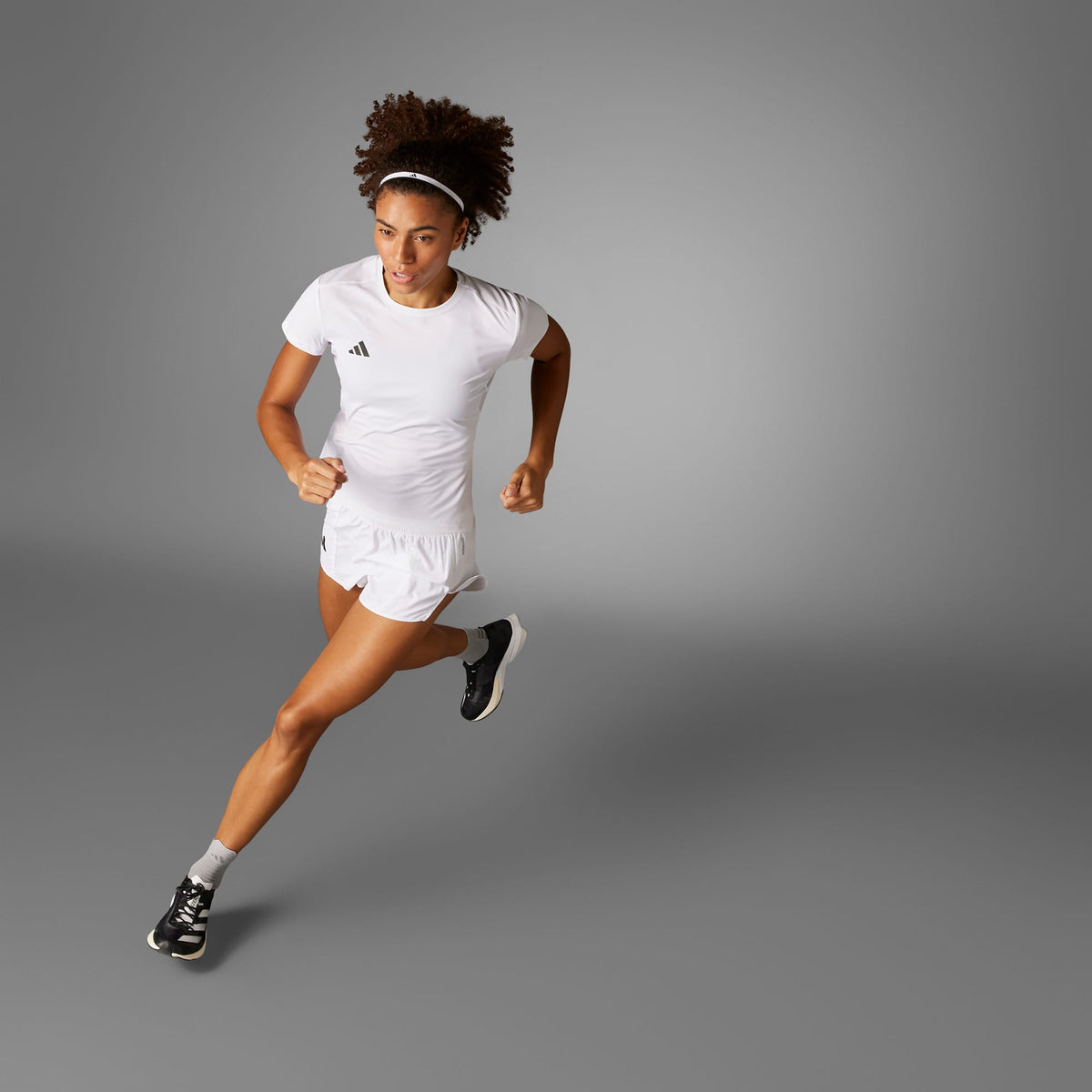 Adidas Adizero Essentials Kadın Beyaz T-shirt